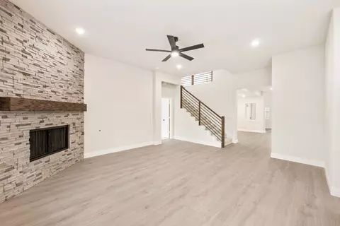 Living - 917 Split Oak Ln, Anna, TX 75409 photo 1 of 2