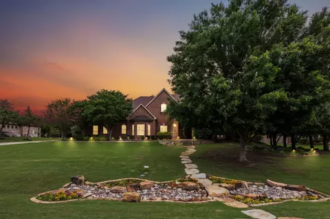 1002 Washington Dr, Lucas, TX 75002