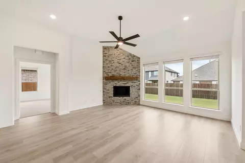 913 Split Oak Ln, Anna, TX 75409 photo 11