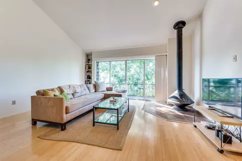 3707 Miles St #10, Dallas, TX 75209
