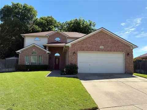 5504 Gessner Ct, Arlington, TX 76018