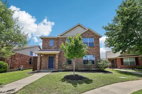 8808 Eastwood Ave, Cross Roads, TX 76227