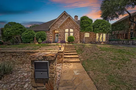 3304 Bowden Hill Ln N, Colleyville, TX 76034
