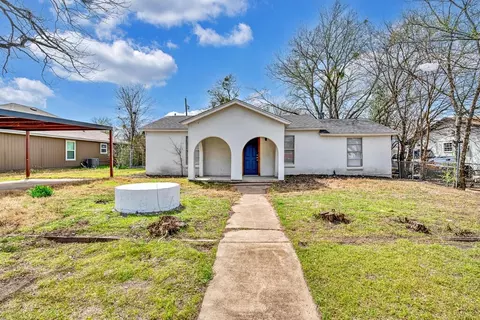 2709 Sarah St, Waco, TX 76706