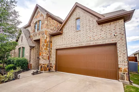 11741 Tuscarora Dr, Fort Worth, TX 76108
