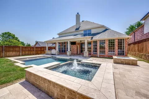 1060 Metalmark Ct, Lantana, TX 76226