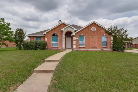 223 Troy Ln, Red Oak, TX 75154