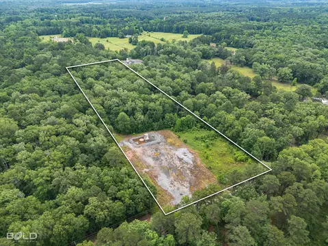 470 Pine Hl, Elm Grove, LA 71051