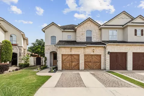 2576 Fountain Cv, Carrollton, TX 75006