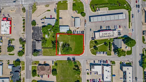 124 Anderson St, Burleson, TX 76028