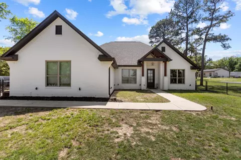 13715 County Road 4113, Lindale, TX 75771