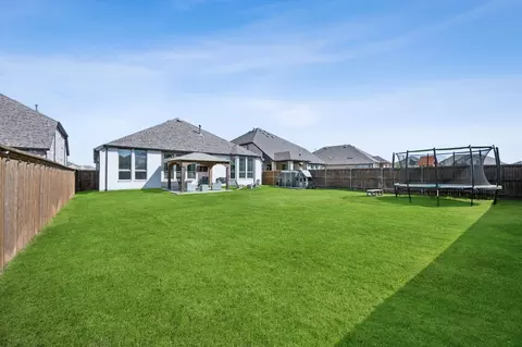 Exterior - 1908 St Andrews Dr, Celina, TX 75009 photo 5 of 9