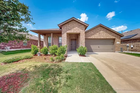 4612 Corktree Ln, Crowley, TX 76036