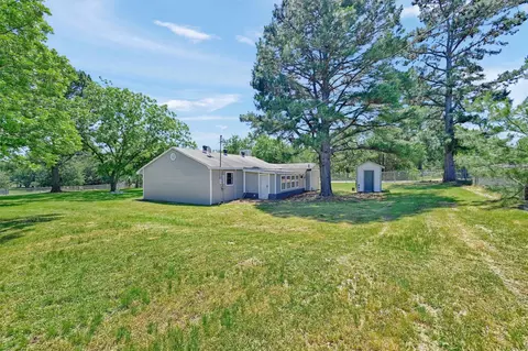 627 Coe Rd, Denison, TX 75021 photo 28