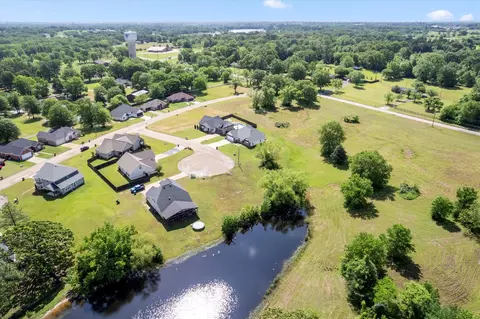 2835 Kingfisher Ln, Mount Pleasant, TX 75455