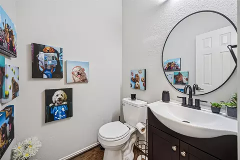 Bath - 7004 Eagle Vail Dr, Plano, TX 75093 photo 3 of 3
