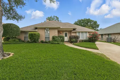 816 Sugarberry Dr, Coppell, TX 75019