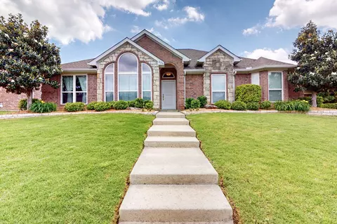 224 Rushcreek Dr, Wylie, TX 75098