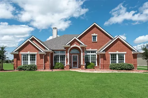 7610 Bruce Rd, Aubrey, TX 76227