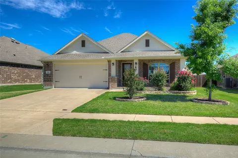 631 Devonshire Ln, Fate, TX 75189 photo 3