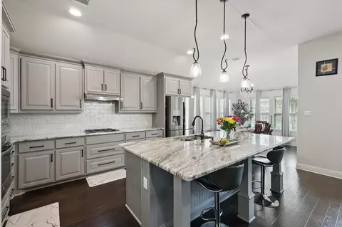 641 Rawlins Ln, Fort Worth, TX 76131