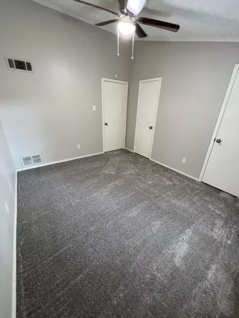 Bedroom - 311 Kings Way Dr, Mansfield, TX 76063 photo 1 of 3