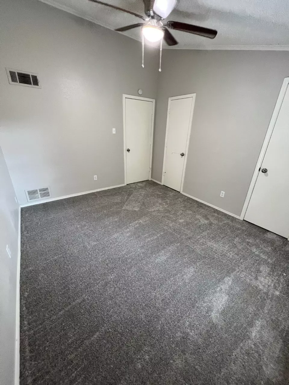 Bedroom - 311 Kings Way Dr, Mansfield, TX 76063 photo 1 of 3