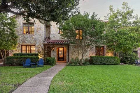 6723 Sondra Dr, Dallas, TX 75214