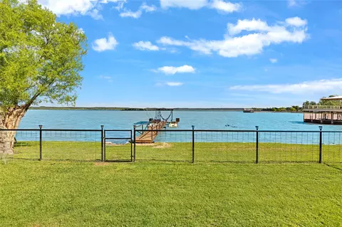 937 Longs Camp Rd, Graford, TX 76449