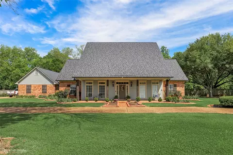 159 Lakewood Point Dr, Bossier City, LA 71111