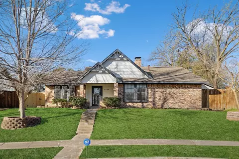 5129 Woodmeadow Ct, Garland, TX 75043