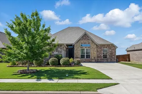 5009 Chisholm View Dr, Fort Worth, TX 76123