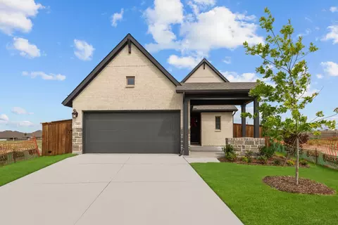 2402 Jackson Burn Dr, Royse City, TX 75189