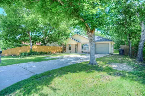 Other - 806 Chase Ave, Cleburne, TX 76031 photo 9 of 10