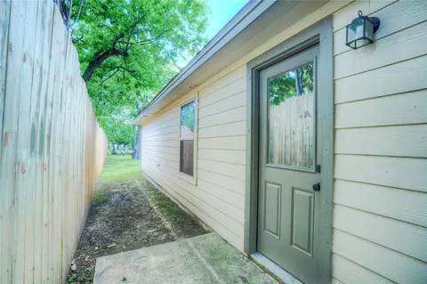 Other - 806 Chase Ave, Cleburne, TX 76031 photo 7 of 10