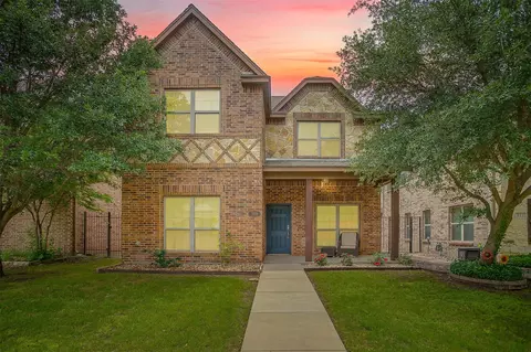 309 Park Villa Ln, Aledo, TX 76008