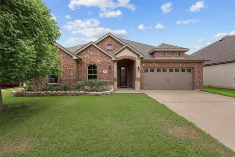 1572 Oasis St, Waxahachie, TX 75165