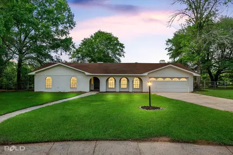 408 Lawson Pl, Minden, LA 71055