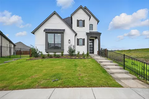 1008 Tulip Pl, Crowley, TX 76036