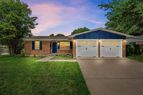 5517 Fairview Dr, Waco, TX 76710