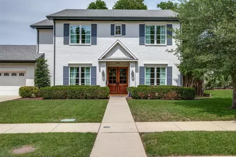 8528 Glencrest Ln, Dallas, TX 75209
