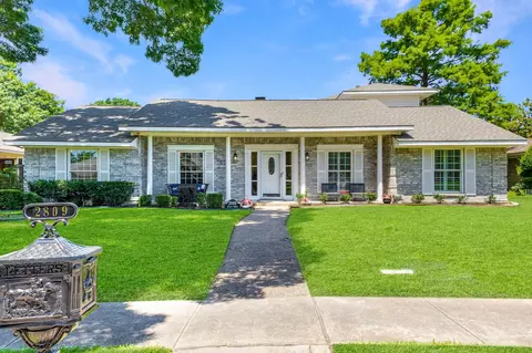 2809 Valley Ridge Dr, Richardson, TX 75080