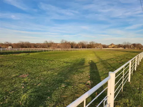 600 Norma Ln, Keller, TX 76248