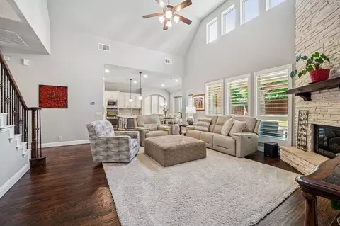 108 Griffith Ct, Euless, TX 76039 photo 10