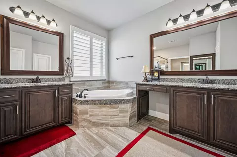 108 Griffith Ct, Euless, TX 76039 photo 20