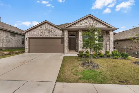 2329 Briscoe Ranch Dr, Weatherford, TX 76087