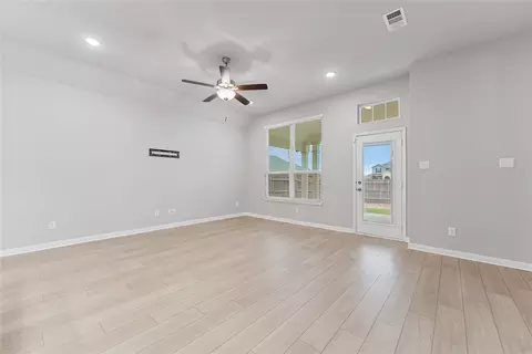 Living - 3625 Beutel Rd, Lorena, TX 76655 photo 2 of 4