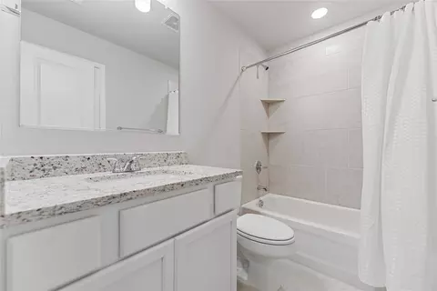 Bath - 3625 Beutel Rd, Lorena, TX 76655 photo 2 of 2