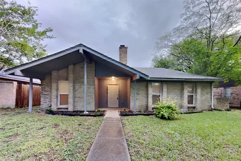 1017 Westminster Ln, Garland, TX 75040