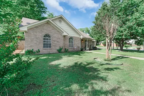 400 Houston St, Sulphur Springs, TX 75482